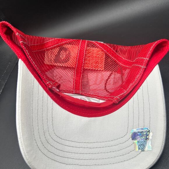 Von Dutch Red & White Trucker Hat NWT main image 4